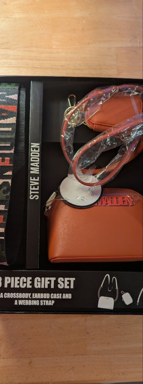 Steve Madden Women's Small Crossbody Gift Set in Orange